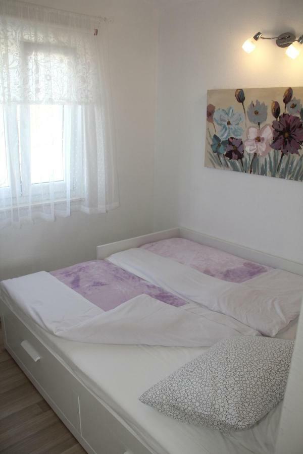 Lari Home Primosten Luaran gambar