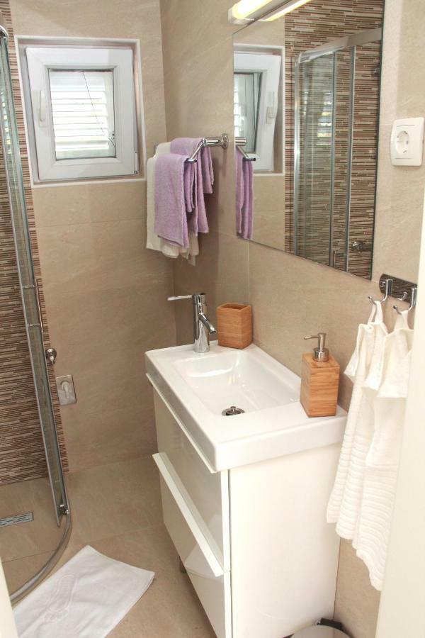 Lari Home Primosten Luaran gambar